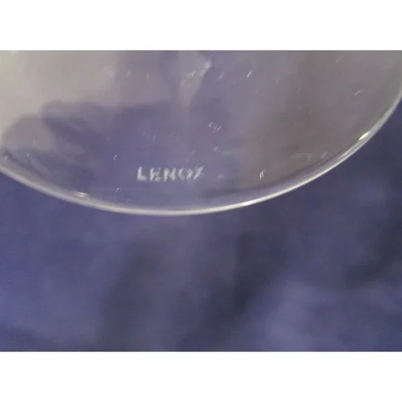 Lenox Holiday Gems Emerald Green Balloon Wine Glass Clear Stem and foot, nwt - Picture 7 of 11